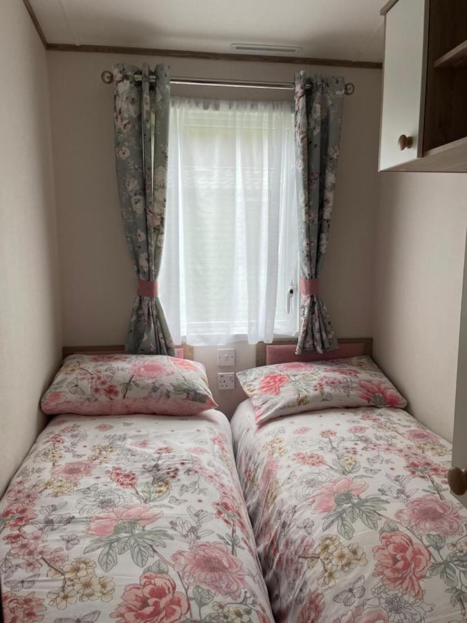 The Wimbledon 70 Hotel ดูนูน ภายนอก รูปภาพ